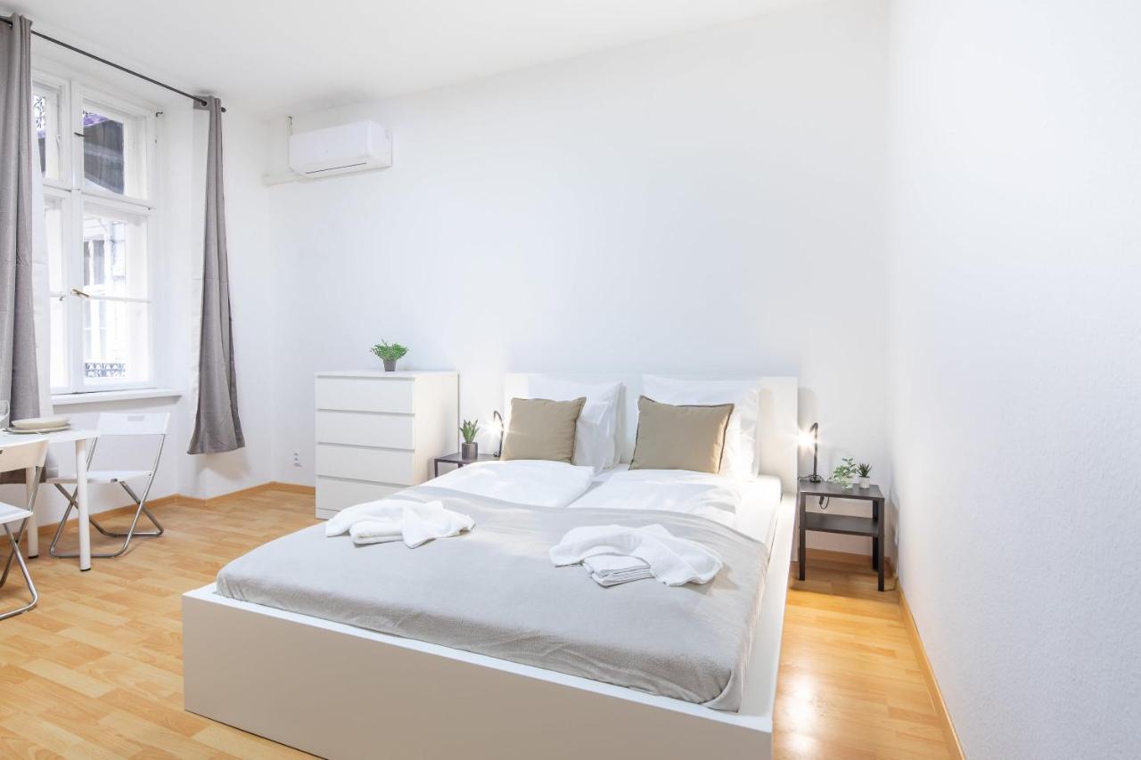 Very Central Convenient Flat Будапеща Екстериор снимка
