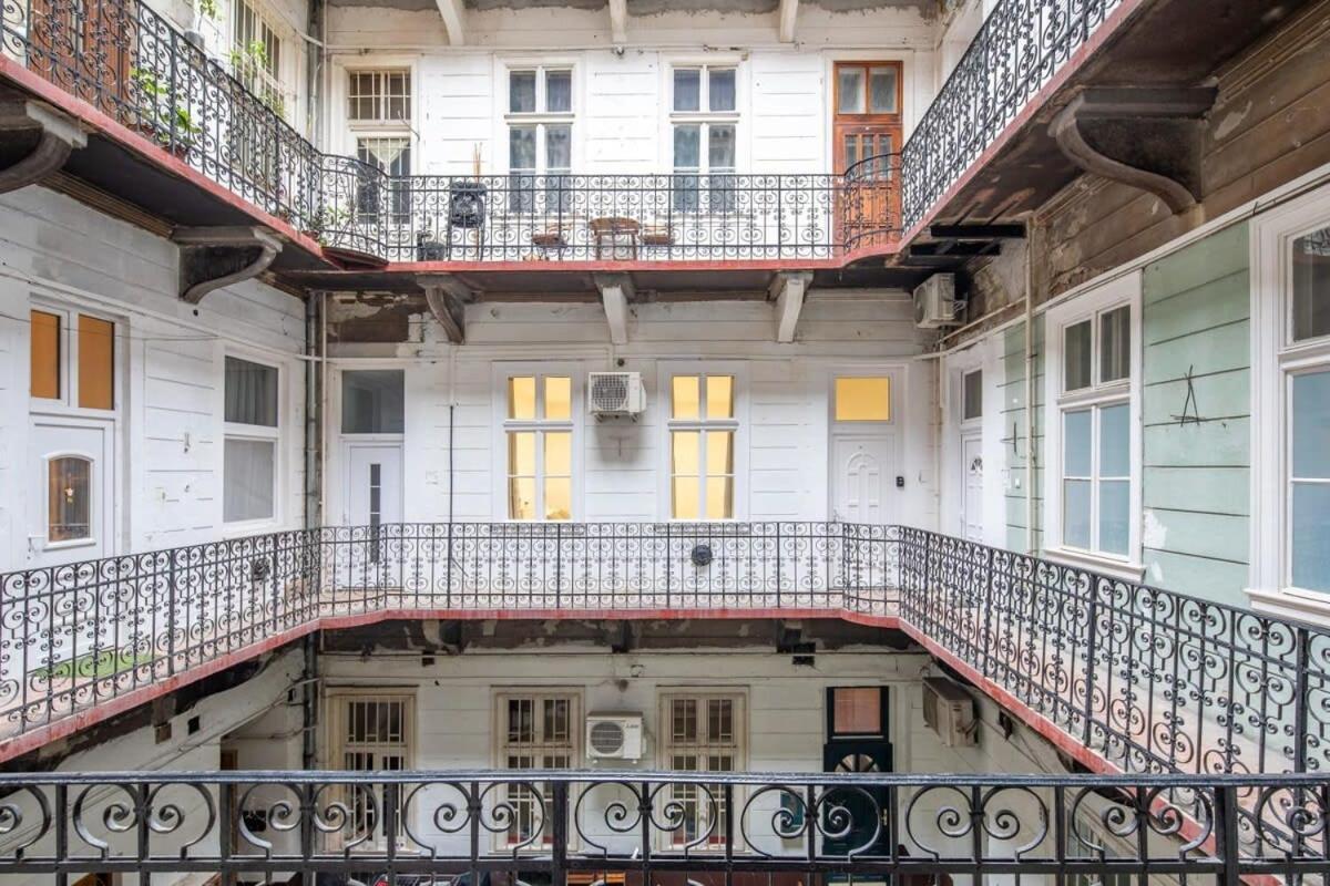 Very Central Convenient Flat Будапеща Екстериор снимка